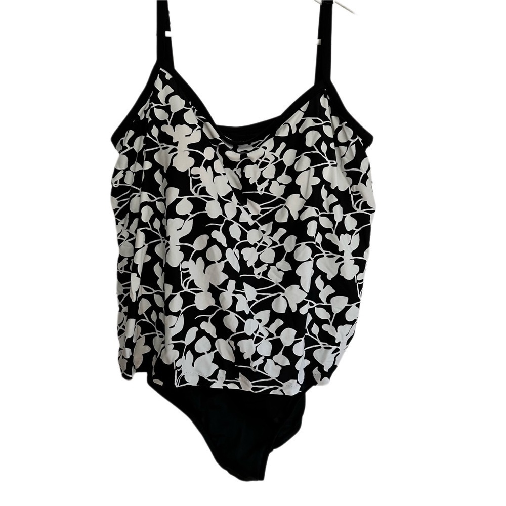 EUC Maxine of Hollywood Azul Plus20W Wide Black&White Floral Vines tankini - Picture 2 of 14